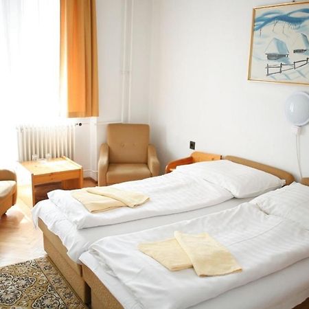 Hotel Bara Gellert بودابست المظهر الخارجي الصورة